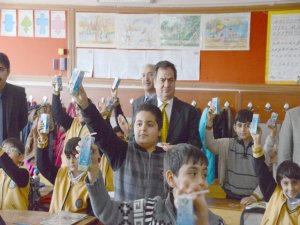 183 bin öğrenciye süt dağıtıldı