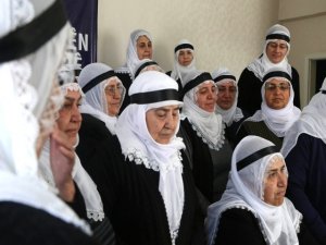 Barış anneleri Cizre için açlık grevi başlattı