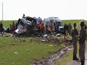 Diyarbakır'da askeri araca saldırı: 6 asker yaşamını yitirdi