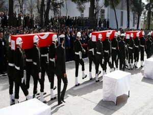 Lice şehitleri memleketlerine uğurlandı