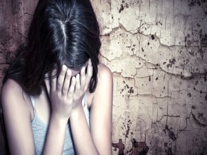 Tecavüz Davasında 'Saygın Tutum' İndirimi