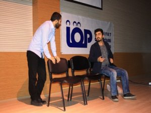 İlahiyat öğrencileri göz doldurdu