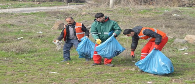 Diyarbakır’da kent girişleri temizleniyor