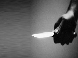 Eşinin boğazını kesen kocaya ömür boyu hapis