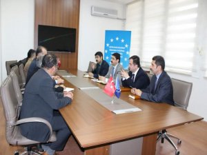 Milli Eğitim Camiasından Eğitim Fakültesine ziyaret