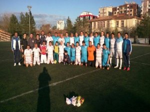 Diyarbakır'da Masterler Futbol Turnuvası Başladı