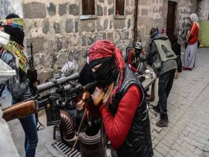 PKK'li, HDP'li Vekilden Yardım İstedi İddiası