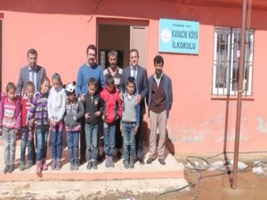 Milli Eğitim Müdüründen köy okullarına ziyaret