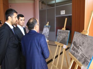 Kara kalem resim sergisi