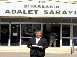 Demirtaş'a Sur Eylem Çağrısı İçin Suç Duyurusu