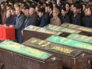 Ankara'da Hayatını Kaybedenler Son Yolculuğuna Uğurlanıyor