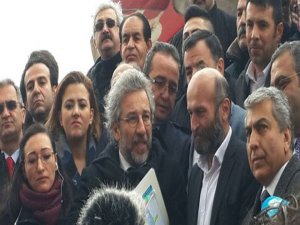 Can Dündar ve Erdem Gül hakim karşısında
