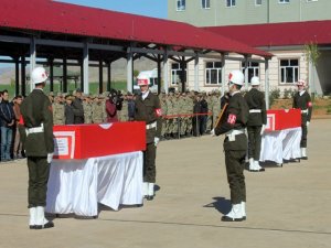 Nusaybin’de yaşamını yitiren askerler memleketlerine uğurlandı