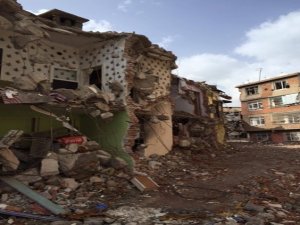 Sur’da yaşanan çatışmalar böyle fotoğraflandı