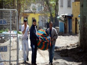 Sur'daki Evlerini Aylar Sonra İlk Kez Gördüler