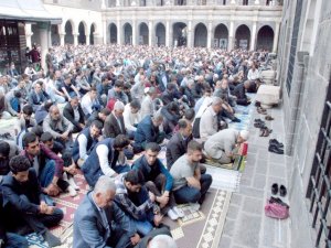 “Ramazan Bayramı gelmeden barış bayramını kutlayacağız”