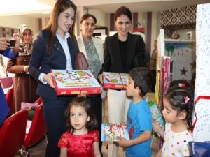 Aksoy’dan Surlu kadınlara destek