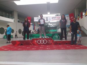 Atıcılar madalya ile döndü