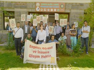 Engelliler: barış ve huzur istiyoruz