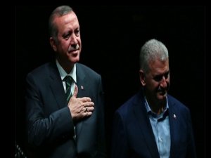 vatandaşlar cumhurbaşkanı ve başbakan'ı bekliyor