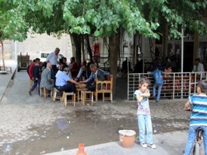 Sur esnafı ramazan ayını buruk karşılıyor