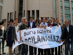 Barış Bloku: Bedeli ne olursa olsun barışı savunmaya devam edeceğiz