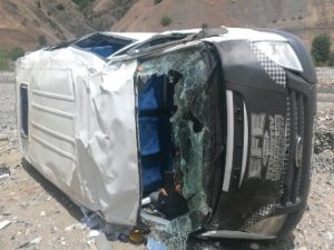 KULP’TA TRAFİK KAZASI: 4’Ü ÖĞRENCİ, 6 YARALI