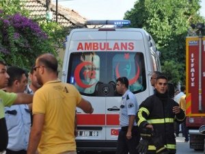 Bomba ellerinde patladı!