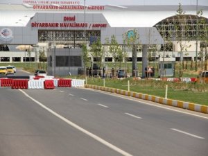 Havalimanı’na zırhlı araçlar konuşlandırıldı