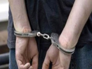 1 Albay ile 3 Asker, Emniyet Güçleri Tarafından Gözaltına Alındı