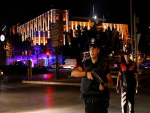 Askeri Kalkışmanın Arkasında Genelkurmay Adli Müşaviri Albay Muharrem Köse Var