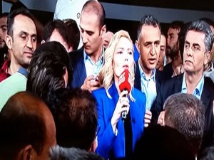 TRT spikeri: Silahla tehdit ederek, bir bildiri okumamı istediler