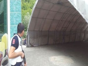 Trabzon’da polise saldırı