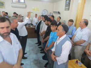 Ensarioğlu kan davalı aileleri barıştırdı