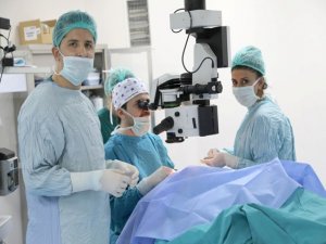 20 ayda 125 kornea nakli