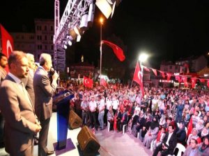 Diyarbakır'da Demokrasi ve Şehitler Mitingi