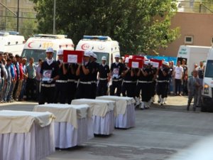 Şehitler memleketlerine uğurlandı