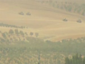 Tanklar sınırdan girdi, çatışmalar yaşanıyor…