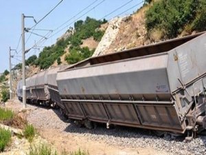 Muş'ta Yük Trenine Bombalı Saldırı!