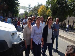 Sur'a 'Kayyum' Atanmasını Protesto Eden Gruba Müdahale