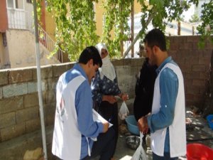 Ümmet Der ve İHO-EBRAR Silvan'da 600 aileye kurban eti dağıttı