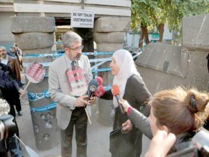 76 yaşındaki Saniye Ekti serbest bırakıldı