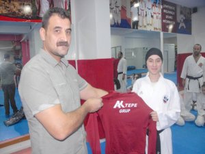 Diyarbakırlı karatecilere malzeme yardımı