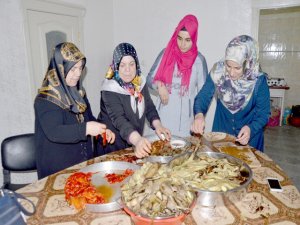 Mardin'de kadınların kışlık yiyecek telaşı başladı