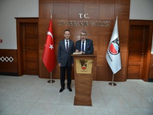 Ergani’de 2 kayyum istifa etti