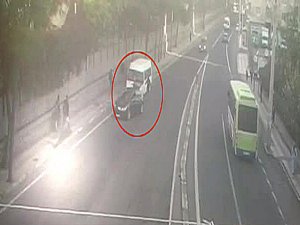 Bombalı aracın durdurulduğu an