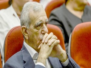 Dört belediyeye kayyum