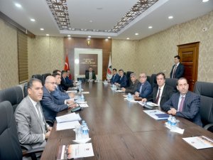 Vali Aksoy, toplantıya başkanlık yaptı