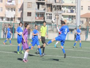 Hakkari Gücü Spor, Diyarbakır Spor berabere kaldı