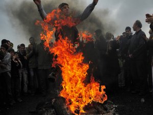 UNESCO'dan Newroz kararı:Dünyanın en eski manevi geleneği